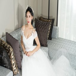 如何将班长C成存精玩具：背后的心理与社会影响